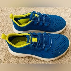 Crocs Literide Pacer K Youth Blue Green Children's Size C 11 Excellent Condition
